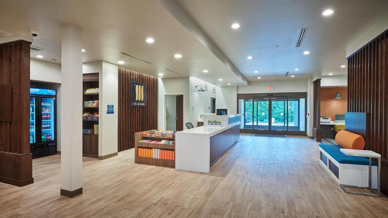 Mainstay Suites Carlisle - Harrisburg Bagian luar foto