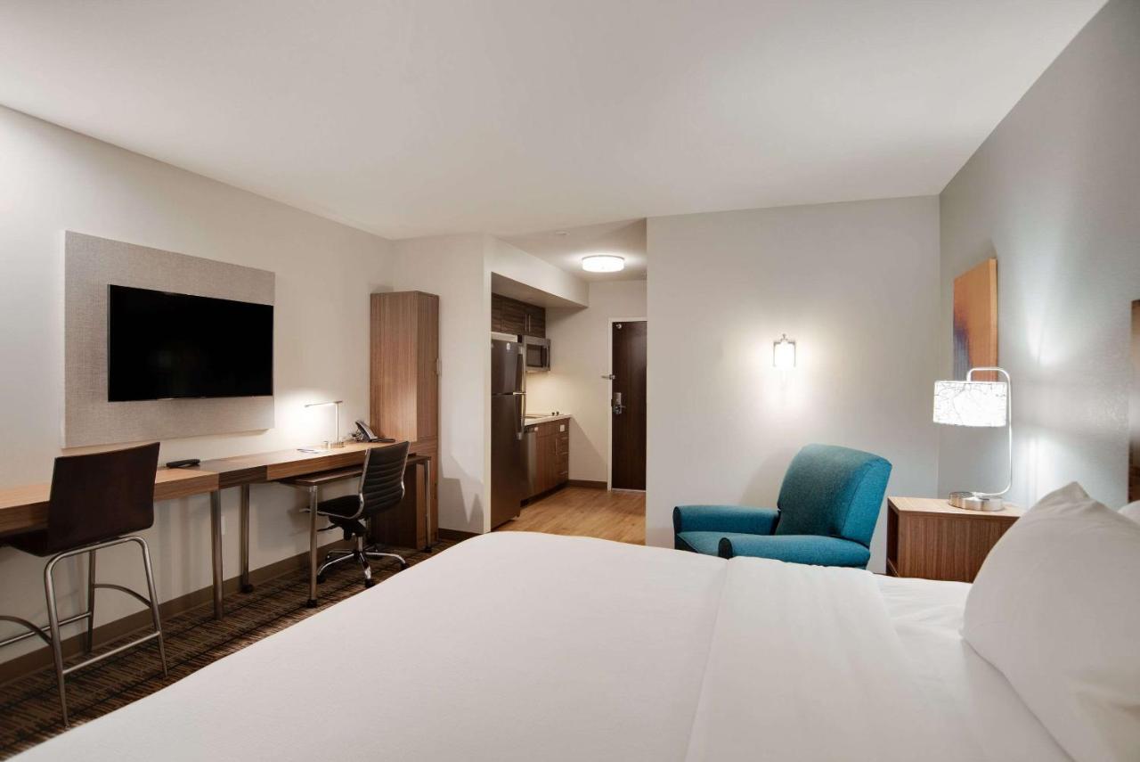 Mainstay Suites Carlisle - Harrisburg Bagian luar foto
