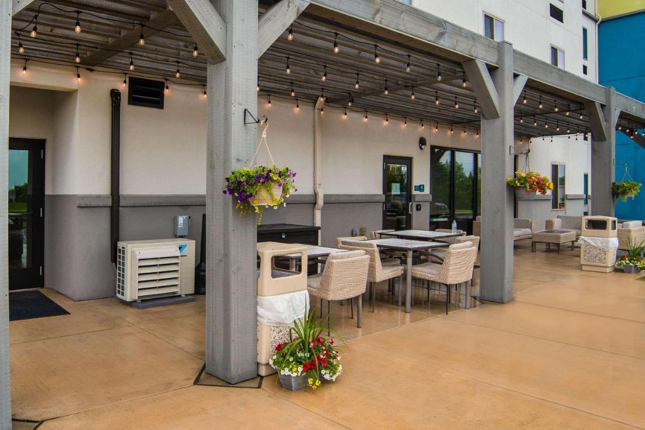 Mainstay Suites Carlisle - Harrisburg Bagian luar foto
